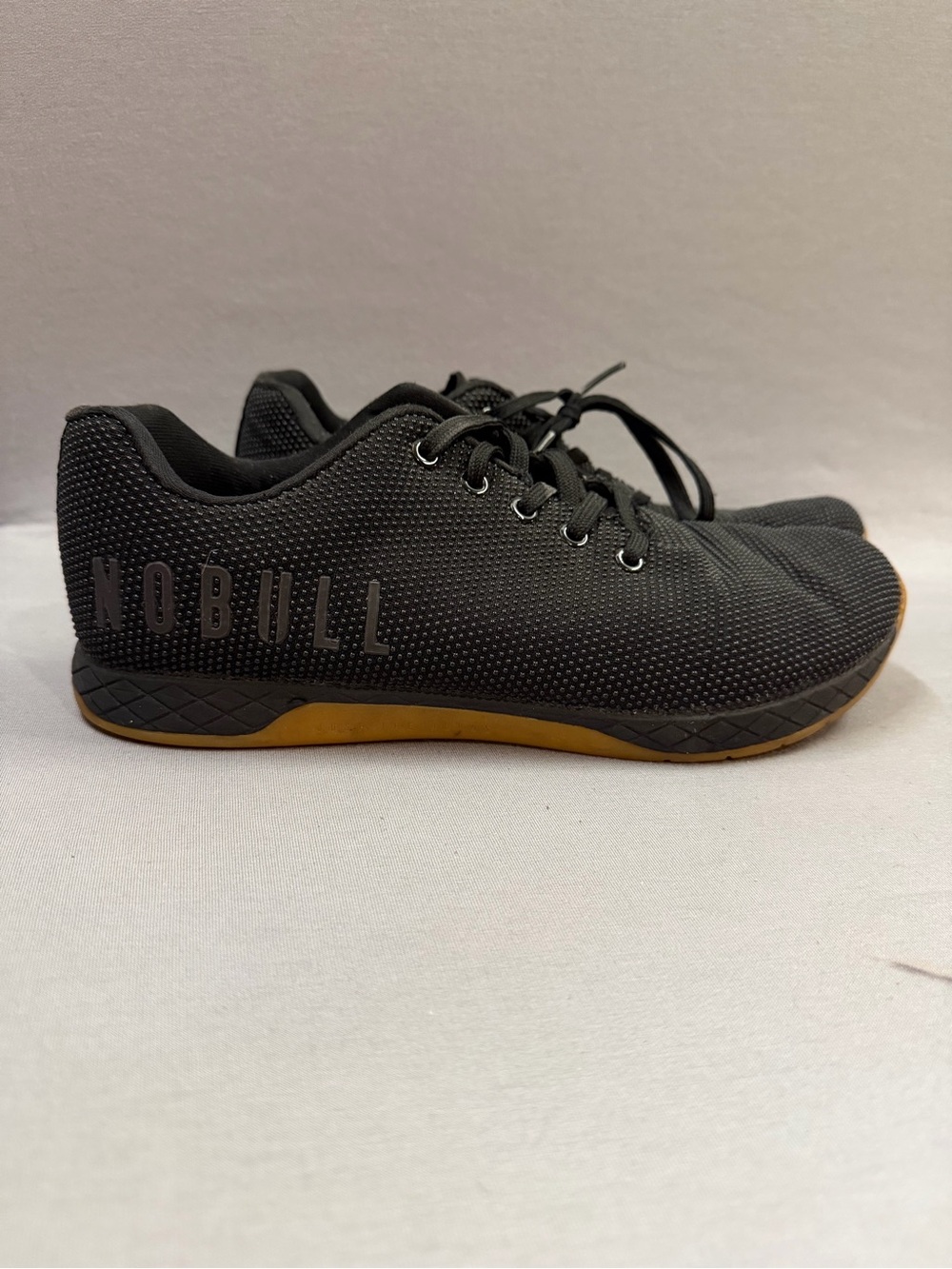 NOBULL Men’s Black Training Sneakers with Gum Sole 10 women’s 11.5